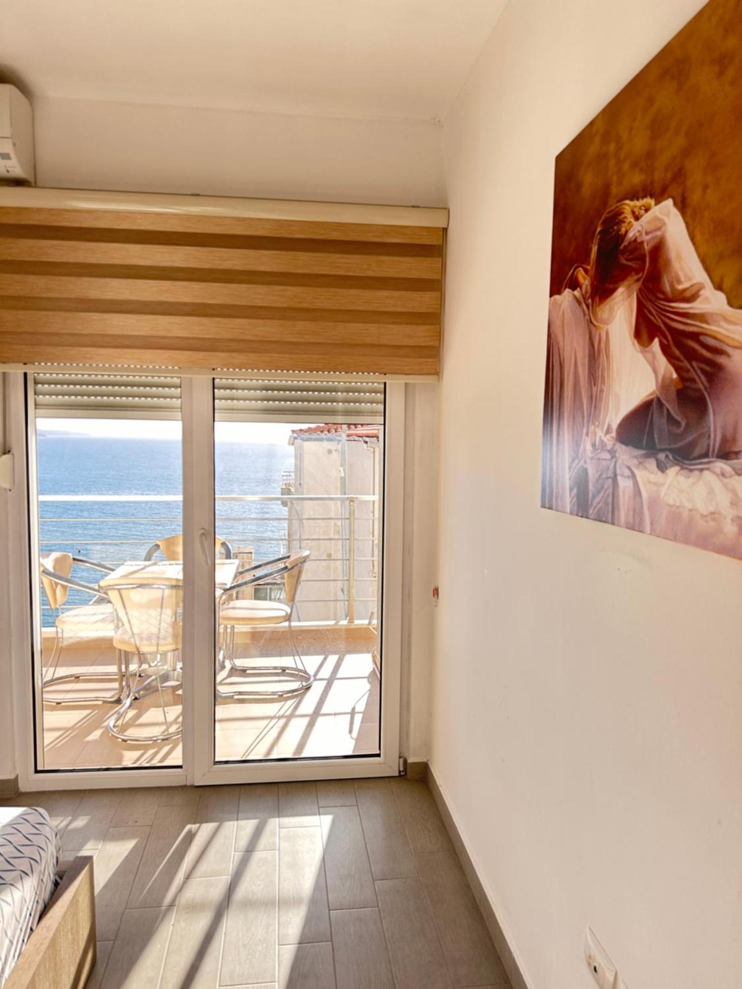 Rose Sea View Apartment Sarandë Exterior foto